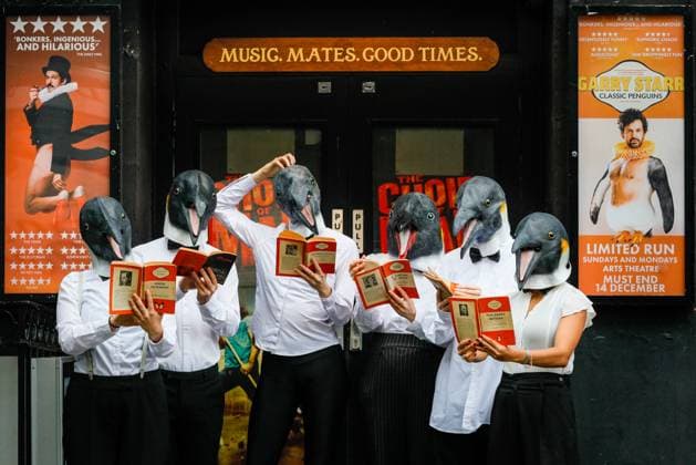 Garry Star: Classic Penguins photocall around the Arts Theatre, London, UK London, UK. 03rd Nov, 2025. The penguins are reading their books outside the theatre. Penguin enthusiast and comedian Garry Starr (actor and writer Damien Warren-Smith) hosts his Penguin Book Club, bringing together 9 cute, larger than life penguins in Soho in a bid to save Penguin Classics from extinction ahead of his hit show Garry Starr: Classic Penguins at the West End s Arts Theatre this November and December., Credit:Imageplotter Avalon  Copyright: xImageplotterx xAvalonx 1050067697