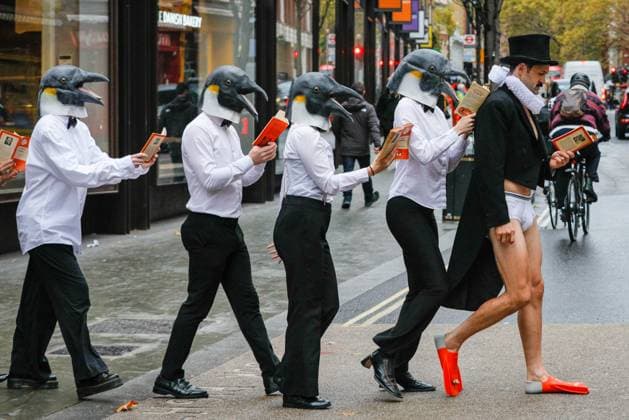 Garry Star: Classic Penguins photocall around the Arts Theatre, London, UK London, UK. 03rd Nov, 2025. Garry and the penguins waddle along Charing Cross Road, a road synonymous with bookshops in London. Penguin enthusiast and comedian Garry Starr (actor and writer Damien Warren-Smith) hosts his Penguin Book Club, bringing together 9 cute, larger than life penguins in Soho in a bid to save Penguin Classics from extinction ahead of his hit show Garry Starr: Classic Penguins at the West End s Arts Theatre this November and December., Credit:Imageplotter Avalon  Copyright: xImageplotterx xAvalonx 1050067768