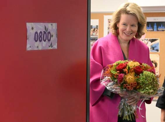 Queen Mathilde Visits Centre De Prevention Du Suicide BRUSSELS, BELGIUM - NOVEMBER 3 :Queen Mathilde visits the Centre de Prévention du Suicide in Brussels, an organisation dedicated to multifaceted suicide prevention through accessible and low-threshold telecare. The organisation offers support to people with suicidal thoughts or behaviour, and to their loved ones. .on November 03, 2025 in Brussels, Belgium, 03 11 2025 Brussels Belgium  Copyright: xBertxVanxDenxBrouckex