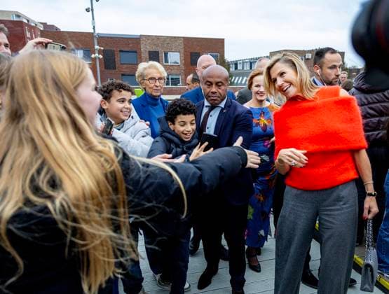 03-11-2025 Haarlem Queen Maxima, honorary chair of the MIND Us Foundation visited Leading Locals at the Haarlem College in Haarlem. Â  Copyright: xPPEx