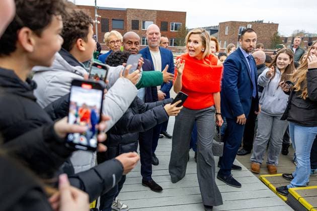 Queen Maxima visits the municipality of Haarlem, The Netherlands. 03 Nov 2025 Queen Maxima visits the municipality of Haarlem as part of the Leading Locals network of MIND Us Haarlem The Netherlands  Copyright: xDPPA ANx