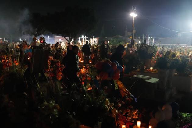 People Visit San Andres Mixquic cemetery on Dia de Muertos Celebration People visit the San Andres Mixquic cemetery, located in Tlahuac, to accompany their deceased loved ones in the traditional lighting ceremony on the Dia de Muertos celebration. on October 3, 2025 in Mexico City, Mexico. (Photo by Carlos Santiago Eyepix Group) Copyright: xCarlosxSantiagox xEyepixxGroupx CS_03112025_172432