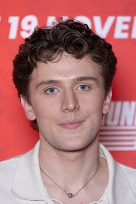 Running Man Paris Film Premiere Bastiaan from Star Academy 2025 attends Running Man Paris Film Premiere at UGC Cine Cite Bercy on November 03, 2025 in Paris, France. Photo by Nasser Berzane ABACAPRESS.COM Paris France  Copyright: xBerzanexNasser ABACAx