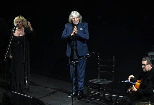 40th edition of the BMW José Mercé Painting Award during the benefit concert to support the work of childrens food banks at the Teatro Real, on November 3, 2025, in Madrid Spain TEATRO REAL GENTE GENTE José Madrid Madrid Madrid Spain AWARD  Copyright: xJosÃ xOlivax 7074670