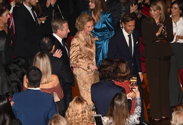 40th edition of the BMW Painting Prize Queen Dona Sofía presides over the presentation of the BMW Painting Prize and subsequent benefit concert to support the work of childrens food banks at the Teatro Real, on November 3, 2025, in Madrid Spain TEATRO REAL GENTE José Madrid Madrid Madrid Spain AWARD  Copyright: xJosÃ xOlivax 7074567