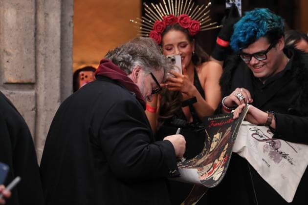 November 4, 2025, Mexico City, Ciudad de Mexico, Mexico: Director Guillermo del Toro attends the red carpet for the film Frankenstein at Colegio de San Ildefonso. on November 3, 2025 in Mexico City, Mexico. Mexico City Mexico - ZUMAe321 20251104_zea_e321_033 Copyright: xAlbertoxGuillenx