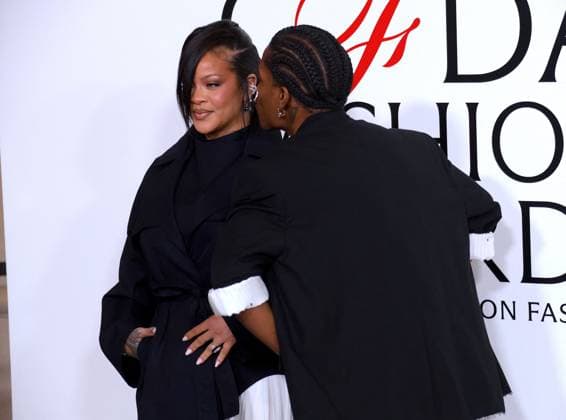 Rihanna at the 2025 CFDA Awards - NYC Rihanna and Asap Rocky attend the 2025 CFDA Awards in New York on November 3, 2025. Photo by Charles Guerin ABACAPRESS.COM New York City NY United States  Copyright: xGuerinxCharles ABACAx