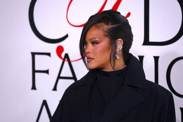 Rihanna at the 2025 CFDA Awards - NYC Rihanna attends the 2025 CFDA Awards in New York on November 3, 2025. Photo by Charles Guerin ABACAPRESS.COM New York City NY United States  Copyright: xGuerinxCharles ABACAx
