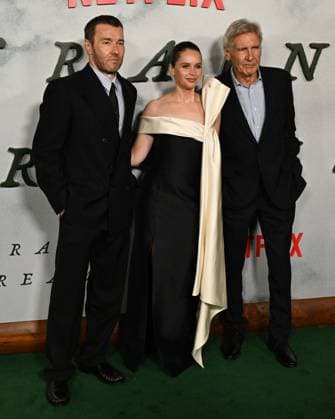 November 3, 2025, Hollywood, California, USA: Australian actor, writer, director, and producer JOEL EDGERTON, English actress FELICITY JONES and American actor HARRISON FORD attend the Los Angeles Premiere Of Netflix s Train Dreams Hollywood USA - ZUMAb173 20251103_aap_b173_019 Copyright: xBillyxBennightx