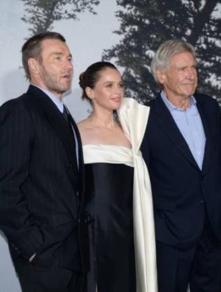 Train Dreams Premiere - Los Angeles, USA LOS ANGELES, USA. November 03, 2025: Joel Edgerton, Felicity Jones & Harrison Ford at the premiere for Train Dreams at Egyptian Theatre Los Angeles CA USA  Copyright: xPaulxSmith Featureflashx