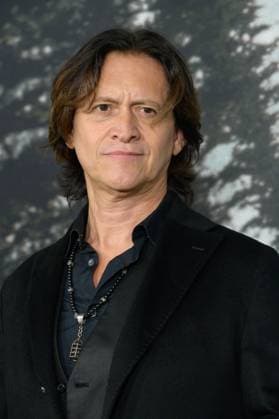 Train Dreams Premiere - Los Angeles, USA LOS ANGELES, USA. November 03, 2025: Clifton Collins Jr. at the premiere for Train Dreams at Egyptian Theatre Los Angeles CA USA  Copyright: xPaulxSmith Featureflashx