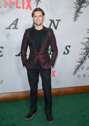 Train Dreams Premiere - Los Angeles, USA LOS ANGELES, USA. November 03, 2025: Harry Jarvis at the premiere for Train Dreams at Egyptian Theatre Los Angeles CA USA  Copyright: xPaulxSmith Featureflashx