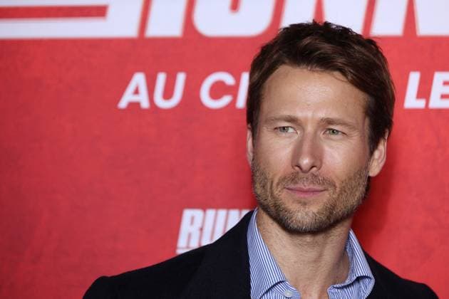 Glen Powell at the premiere of Running Man at the UGC Ciné Cité Bercy cinema in Paris on 3 November 2025 Denis Guignebourg Bestimage Premiere of Running Man at the UGC Ciné Cité Bercy cinema in Paris on 3 November 2025 Paris France  Copyright: xDenisxGuignebourgx xBestimagexDenisxGuignebourgx xBestimagex