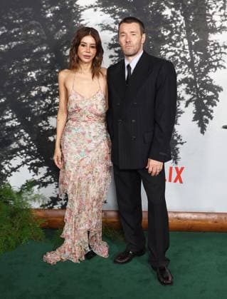 Premiere Of Netflix s Train Dreams HOLLYWOOD, LOS ANGELES, CALIFORNIA, USA - NOVEMBER 03: Christine Centenera and boyfriend Joel Edgerton arrive at the Premiere Of Netflix s Train Dreams held at The Egyptian Theatre Hollywood on November 3, 2025 in Hollywood, Los Angeles, California, United States., Credit:Juan Pablo Rico Avalon United States, California, Hollywood, The Egyptian Theatre Hollywood Copyright: xJuanxPabloxRicox xAvalonx 1050184852