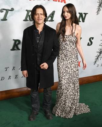 Premiere Of Netflix s Train Dreams HOLLYWOOD, LOS ANGELES, CALIFORNIA, USA - NOVEMBER 03: Clifton Collins Jr. and girlfriend Bailee MyKell Cowperthwaite arrive at the Premiere Of Netflix s Train Dreams held at The Egyptian Theatre Hollywood on November 3, 2025 in Hollywood, Los Angeles, California, United States., Credit:Juan Pablo Rico Avalon United States, California, Hollywood, The Egyptian Theatre Hollywood Copyright: xJuanxPabloxRicox xAvalonx 1050184992