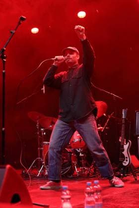 Mac DeMarco at a concert in the Columbiahalle in Berlin, November 3, 2025 Mac DeMarco concert Berlin