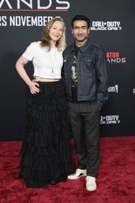 November 3, 2025, Los Angeles, California, USA: Emily V. Gordon, Kumail Nanjiani at the World Premiere of 20th Century Studios Predator: Badlands at the TCL Chinese Theatre IMAX Los Angeles USA - ZUMAg107 20251103_zep_g107_052 Copyright: xNinaxPrommerx