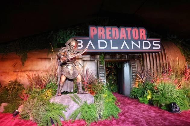November 3, 2025, Los Angeles, California, USA: General Atmosphere at the World Premiere of 20th Century Studios Predator: Badlands at the TCL Chinese Theatre IMAX Los Angeles USA - ZUMAg107 20251103_zep_g107_078 Copyright: xNinaxPrommerx