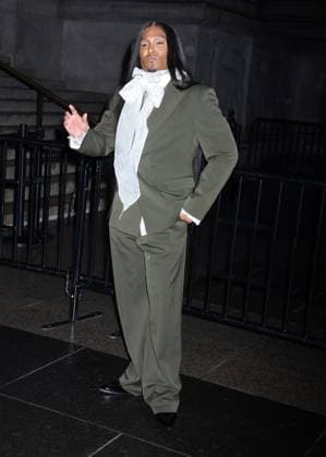 Outside arrivals during the 2025 CFDA Awards at The American Museum of Natural History Featuring: Law Roach Where: New York, United States When: 03 Nov 2025 Credit: Darla Khazei INSTARimages EDITORIAL USE ONLY. NOT FOR USE BY NEWSPAPERS BASED IN THE UK. Copyright: xx instar55240278