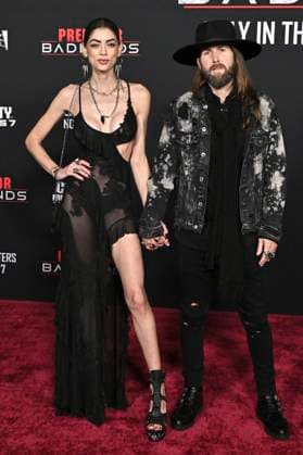 LeeAnna Vamp with husband Cameron Lee Vamp at the premiere of the movie Predator Badlands at the TCL Chinese Theater Los Angeles, 03 11 2025 Foto:xD.xStarbuckx xFuturexImagex predator_5123