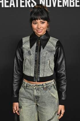 Xochitl Gomez at the premiere of the movie Predator Badlands at the TCL Chinese Theater Los Angeles, 03 11 2025 Foto:xD.xStarbuckx xFuturexImagex predator_5145