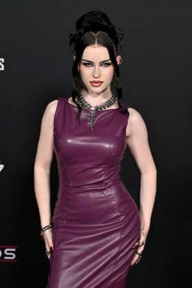 Emma Norton at the premiere of the movie Predator Badlands at the TCL Chinese Theater Los Angeles, 03 11 2025 Foto:xD.xStarbuckx xFuturexImagex predator_5202
