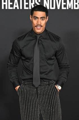 Dimitrius Schuster Koloamatangi at the premiere of the movie Predator Badlands at the TCL Chinese Theater Los Angeles, 03 11 2025 Foto:xD.xStarbuckx xFuturexImagex predator_5217