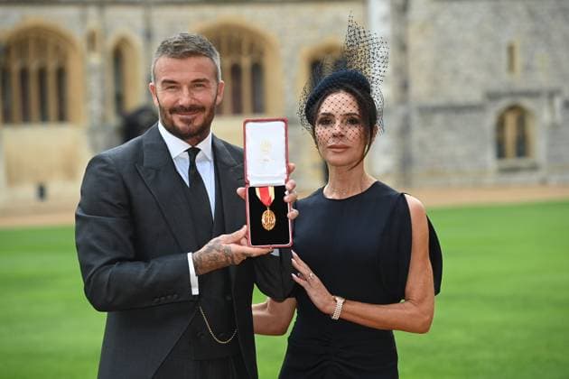 . 04 11 2025. Windsor, United Kingdom. Sir David Beckham and his wife Victoria with his knighthood after an Investiture at Windsor Castle, United Kingdom  xPoolx xi-Imagesx IIM-26349-0010