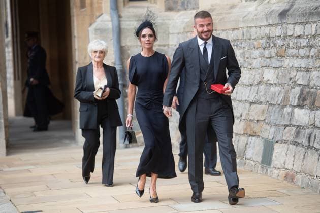 Investiture - Tuesday 4 November - Windsor Castle, London, UK Sir David Beckham, wife Lady Victoria Beckham and parents Sandra and Ted arrive for a photograph after being awarded a Knighthood for services to Sport and to Charity at Windsor Castle, London, England, UK on Tuesday 4 November, 2025., Credit:Justin Ng Avalon UK, England, London, Windsor Castle Copyright: xJustinxNgx xAvalonx 1050263578