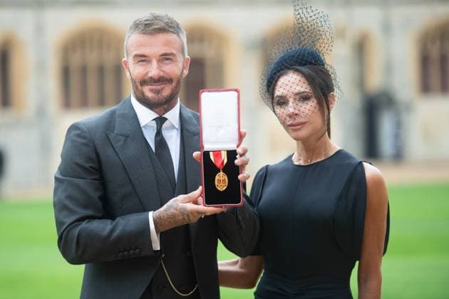 Investiture - Tuesday 4 November - Windsor Castle, London, UK Sir David Beckham and Lady Victoria Beckham poses for, Credit:Justin Ng Avalon UK, England, London, Windsor Castle  Copyright: xJustinxNgx xAvalonx 1050263647