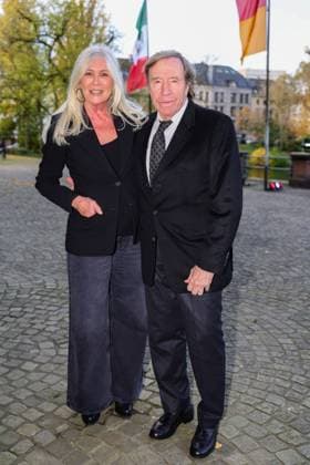 Presentation of the State Prize of North Rhine-Westphalia to Andreas Gursky Günter Netzer with his wife Elvira Lang Netzer as guests of honor at the NRW State Prize Düsseldorf K21 Ständehaus NRW Germany