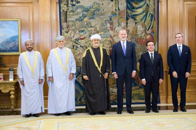 04-11-2025 Oman King Felipe during a meeting with the Sultan of Oman, Haitham Bin Tariq, at Zarzuela palace in Madrid. No Spain Â  Copyright: xPPEx