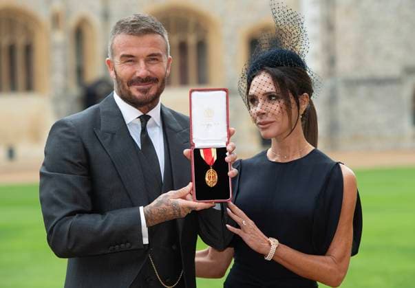 David Beckham is Knighted at Windsor Castle David Beckham is knighted by King Charles at Windsor Castle, Windsor, Berkshire, UK on the 4th November, 2025. Picture by Eddie Mulholland WPA-Pool Windsor Windsor Castle Berskshire United Kingdom 