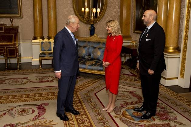 . 04 11 2025. London, United Kingdom. King Charles III receives Wendy Lisogar-Cocchia, Lieutenant Governor of British Columbia, during an audience at Buckingham Palace in London.  xPoolx xi-Imagesx IIM-26352-0006