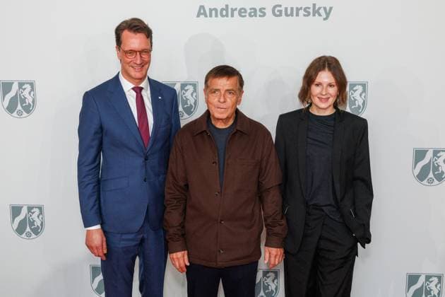 04 11 2025 Düsseldorf NRW Minister-President Hendrik Wüst awards the State Prize to photographer Andreas Gursky The laudatory speech will be given by Susann