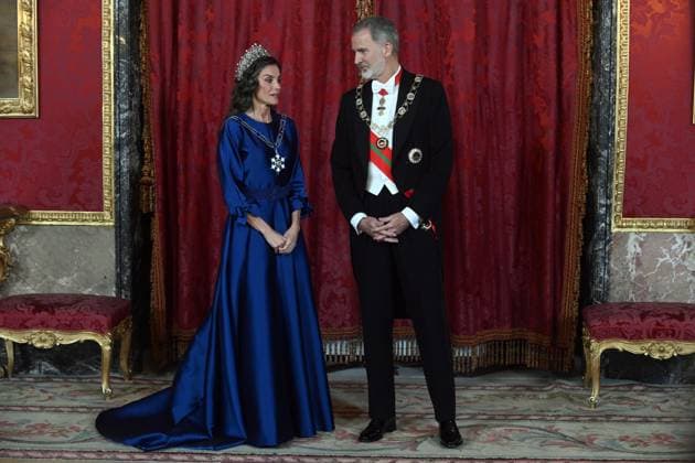 The King and Queen offer a gala dinner in honor of the Sultan of Oman The King and Queen, Don Felipe and Dona Letizia, during the gala dinner in honor of the Sultan of Oman offered at the Royal Palace, on November 4, 2025, in Madrid Spain ROYAL HOUSE GENTE José Madrid Madrid Madrid Spain  Copyright: xJosÃ xOlivax 7076887