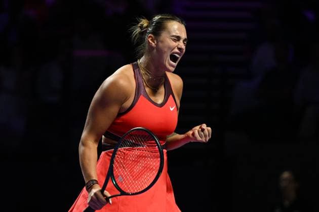 WTA Finals 2025 in Riyadh - Day Four RIYADH, SAUDI ARABIA - NOVEMBER 4: Aryna Sabalenka plays against Jessica Pegula of the United States during their second group-stage match on Day 4 of the 2025 WTA Finals, part of the Hologic WTA Tour, at King Saud University Indoor Arena in Riyadh, Saudi Arabia, on November 4, 2025. Artur Widak Anadolu Riyad Saudi Arabia. Editorial use only. Please get in touch for any other usage.  Copyright: x2025xAnadoluxArturxWidakx