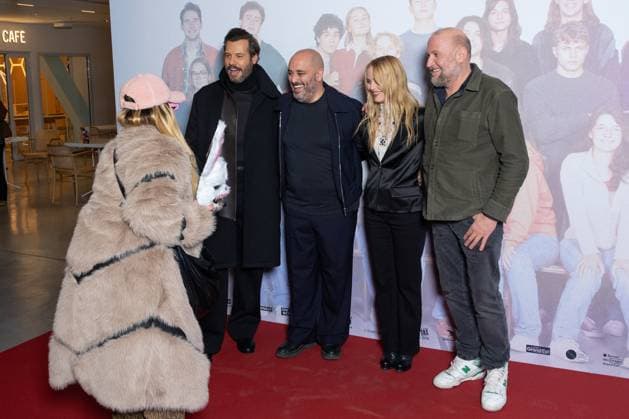 T as Pas Change Paris Film Premiere Laurent Lafitte, Jerome Commandeur, Vanessa Paradis, Francois Damiens and Laam attends T as Pas Changé Paris Film Premiere at Pathe Palace on November 04, 2025 in Paris, France. Photo by Nasser Berzane ABACAPRESS.COM Paris France  Copyright: xBerzanexNasser ABACAx