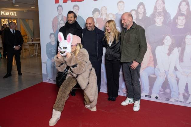 T as Pas Change Paris Film Premiere Laurent Lafitte, Jerome Commandeur, Vanessa Paradis, Francois Damiens and Laam attends T as Pas Changé Paris Film Premiere at Pathe Palace on November 04, 2025 in Paris, France. Photo by Nasser Berzane ABACAPRESS.COM Paris France  Copyright: xBerzanexNasser ABACAx