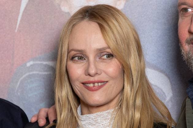T as Pas Change Paris Film Premiere Vanessa Paradis attends T as Pas Changé Paris Film Premiere at Pathe Palace on November 04, 2025 in Paris, France. Photo by Nasser Berzane ABACAPRESS.COM Paris France  Copyright: xBerzanexNasser ABACAx
