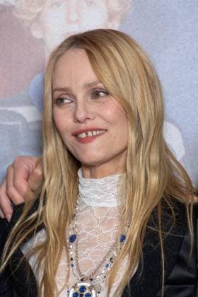 T as Pas Change Paris Film Premiere Vanessa Paradis attends T as Pas Changé Paris Film Premiere at Pathe Palace on November 04, 2025 in Paris, France. Photo by Nasser Berzane ABACAPRESS.COM Paris France  Copyright: xBerzanexNasser ABACAx