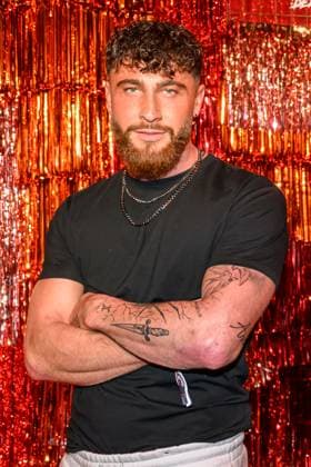GER, Berlin, pictured from left Umut Tekin, at the premiere of the new reality show Die Abrechnung Der Promi Showdown at Festsaal Kreuzberg, 04 11 2025 Copyright: HMBxMedia UwexKoch