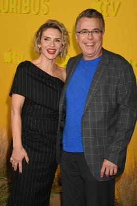 LOS ANGELES, CALIFORNIA - NOVEMBER 04:Rhea Seehorn and Vince Gilligan at the Apple TV world premiere of Pluribus at DGA Theater Complex on November 04, 2025 in Los Angeles, California Copyright: xJeffreyxMayerx xMediaPunchx