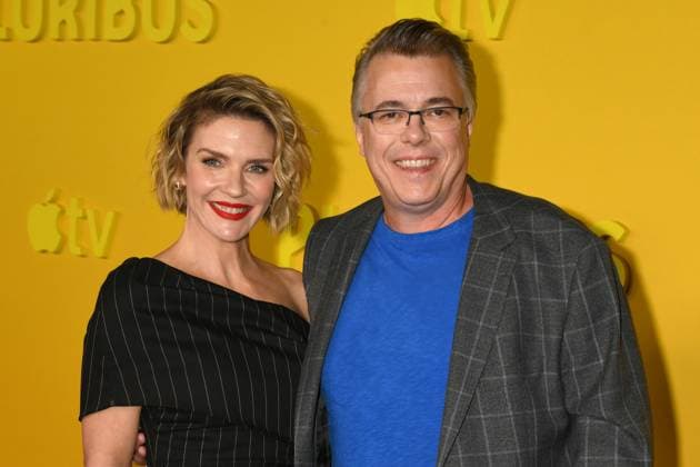 LOS ANGELES, CALIFORNIA - NOVEMBER 04:Rhea Seehorn and Vince Gilligan at the Apple TV world premiere of Pluribus at DGA Theater Complex on November 04, 2025 in Los Angeles, California Copyright: xJeffreyxMayerx xMediaPunchx