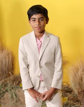 Rayaan Kamal Khan attends the world premiere of the Apple TV series Pluribus at the DGA Theater on Tuesday, November 4, 2025. Pluribus will make its global debut on Apple TV with its first two episodes on Friday, November 7, 2025, followed by new episodes every Friday through December 26. Storyline: The most miserable person on Earth must save the world from happiness.  LAP20251104859 GREGxGRUDT