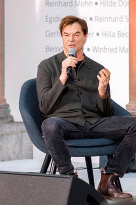 Campino at the presentation of the State Prize of North Rhine-Westphalia 2025 to photographer Andreas Gursky at K21 Düsseldorf, 04 11 2025 Foto:xO.xLangelx xFuturexImagex staatspreis_5140