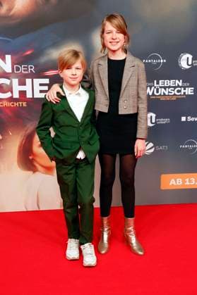 Anton Landau and Luise Landau at the premiere of the movie Das Leben der Wünsche at Mathäser Filmpalast Munich, 04 11 2025 Foto:xD.xBedrosianx xFuturexImagex wuensche_5108