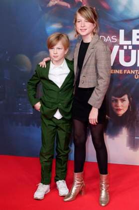 Anton Landau and Luise Landau at the premiere of the movie Das Leben der Wünsche at Mathäser Filmpalast Munich, 04 11 2025 Foto:xN.xKolinzx xFuturexImagex wuensche_5141