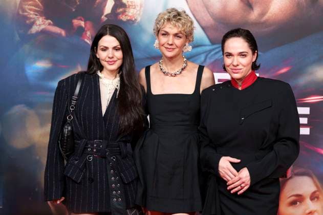Ruby O Fee, Luise Heyer and Verena Altenberger at the premiere of the movie Das Leben der Wünsche at Mathäser Filmpalast Munich, 04 11 2025 Foto:xN.xKolinzx xFuturexImagex wuensche_5155