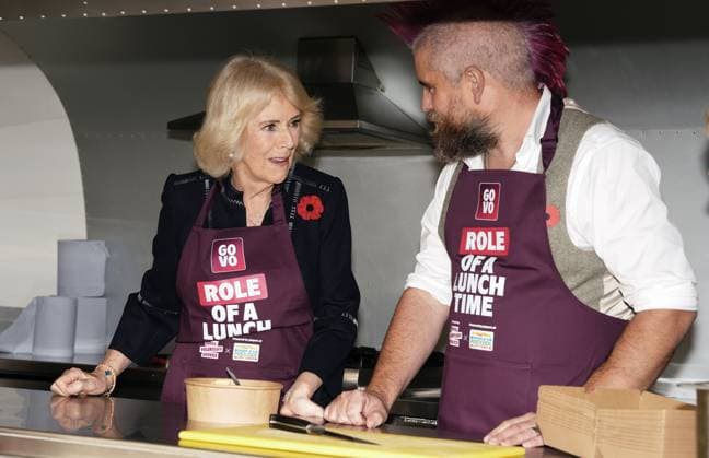 Community volunteering celebration Queen Camilla with Spudman as he delivers jacket potatoes in a Royal Voluntary Service food truck, as she hosts members of the National Association of Care Catering (NACC), and representatives from Royal Voluntary Service (RVS) in a celebration of community volunteering during Meals on Wheels Week, at Clarence House in central London. Picture date: Wednesday November 5, 2025., Credit:Jordan Pettitt Avalon UK, London  Copyright: xJordanxPettittx xAvalonx 1050493394